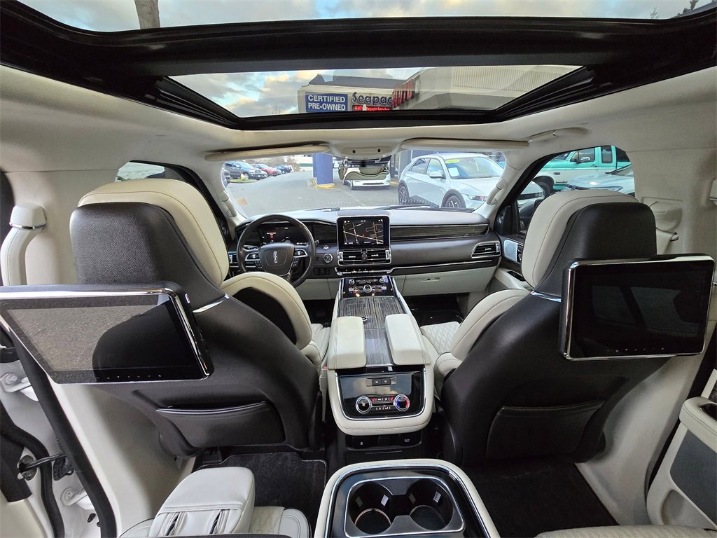 Used 2019 Lincoln Navigator Black Label w/ Cargo Package image 20