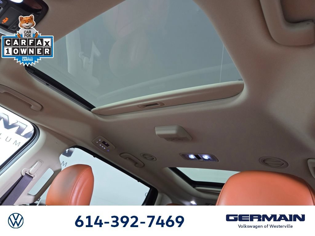 Used 2025 Kia Carnival SX FWD image 28