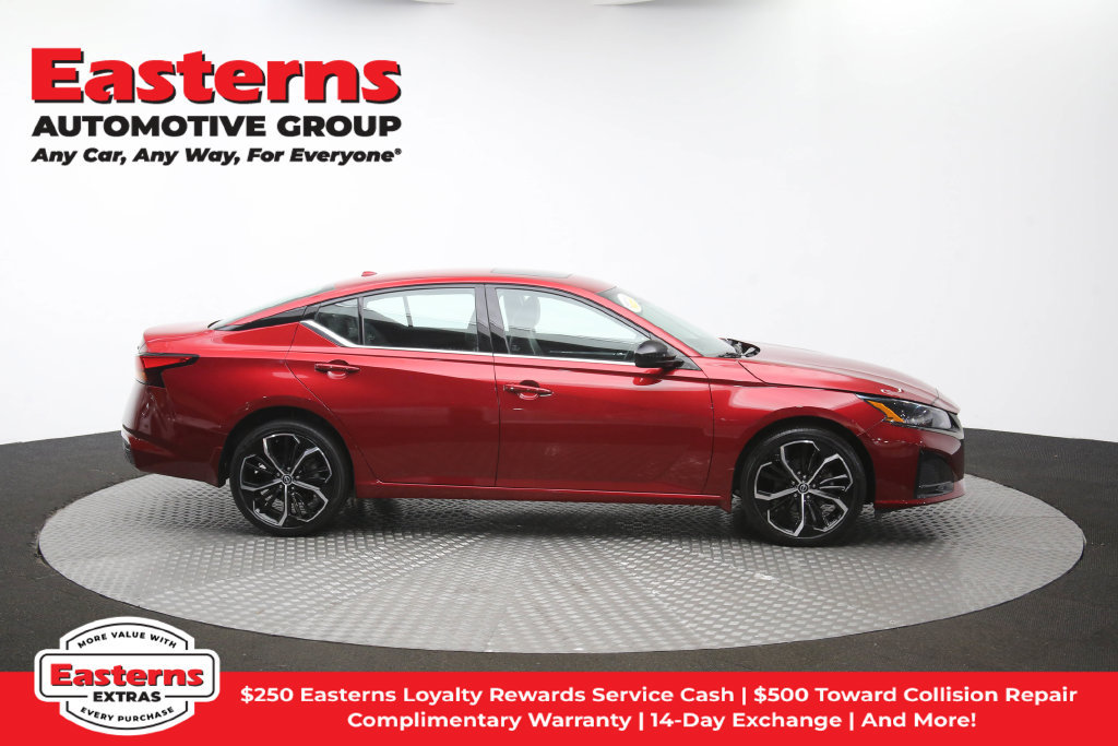 Used 2023 Nissan Altima 2.5 SR w/ SR Premium Package AWD/4WD image 47