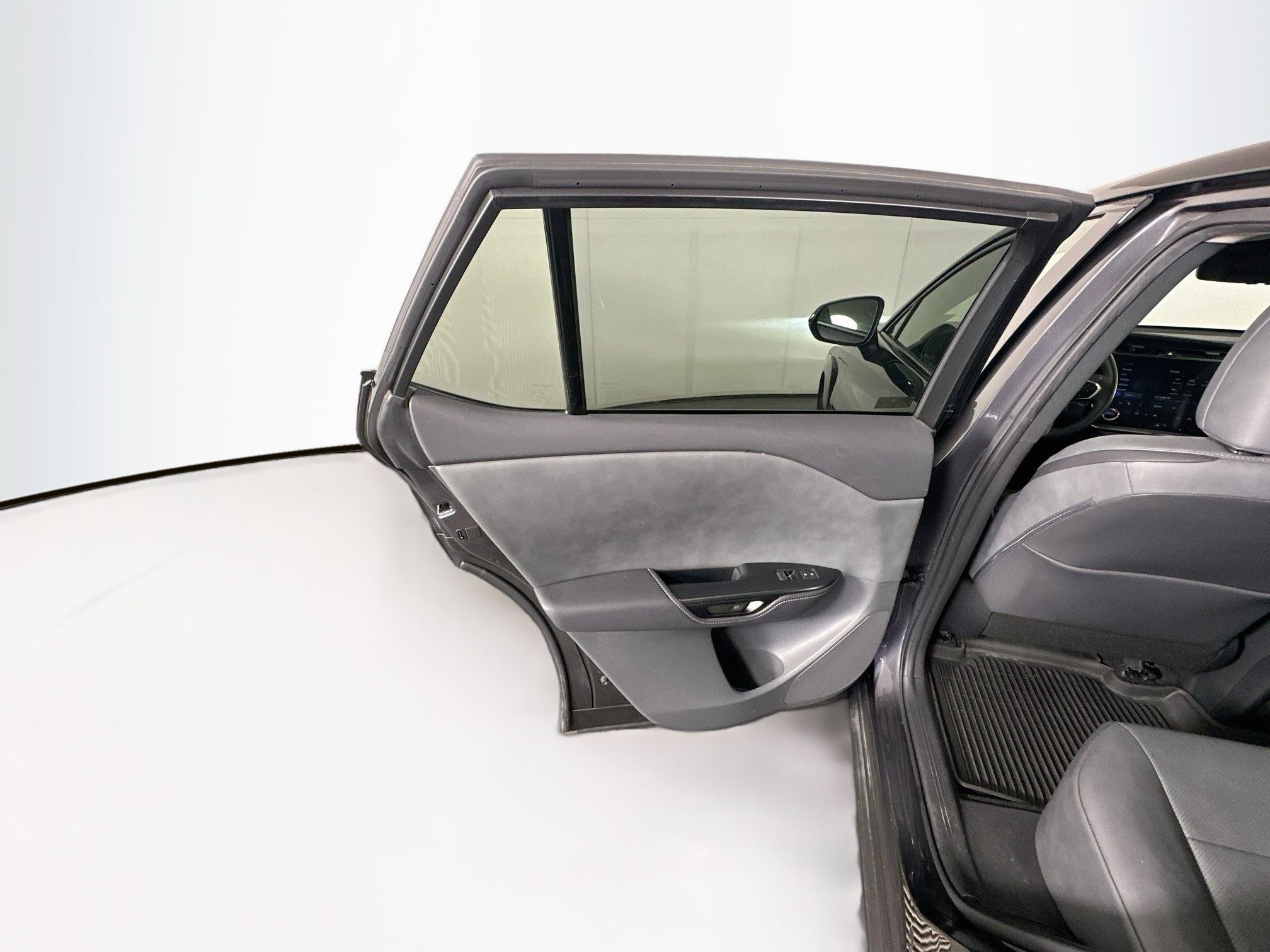 Used 2023 Lexus RZ 450e Premium w/ Technology Package AWD/4WD image 25
