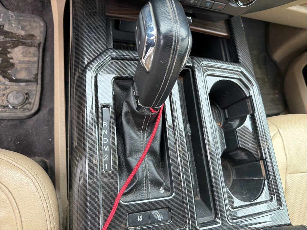 Used 2016 Ford F150 Lariat w/ Equipment Group 502A Luxury image 16