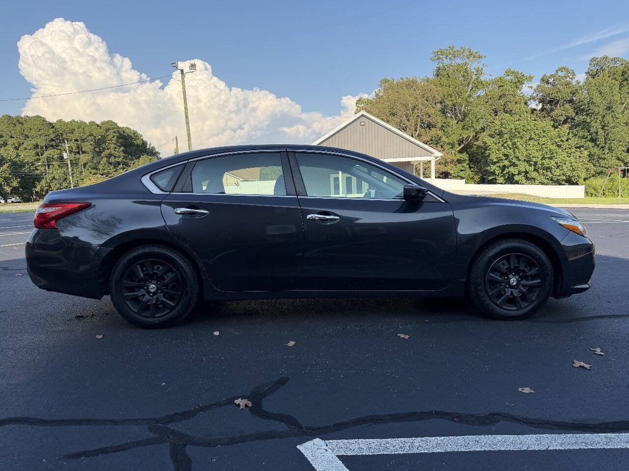 Used 2016 Nissan Altima 2.5 S w/ Power Driver Seat Package FWD image 9