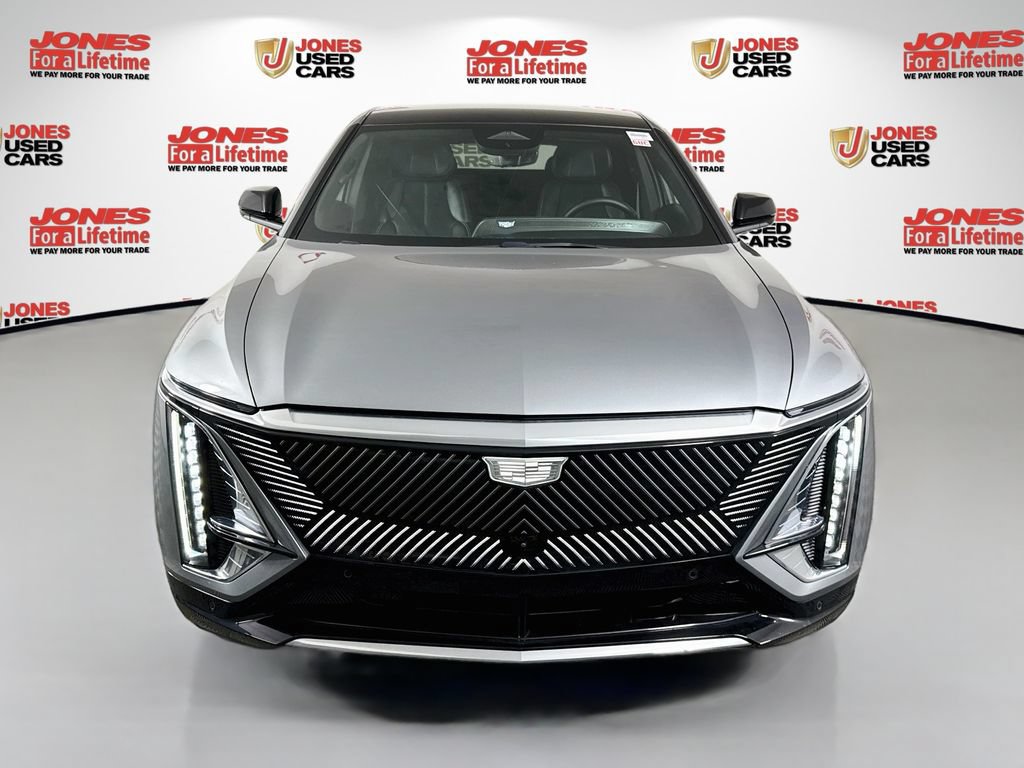 Used 2024 Cadillac Lyriq Luxury AWD/4WD image 13