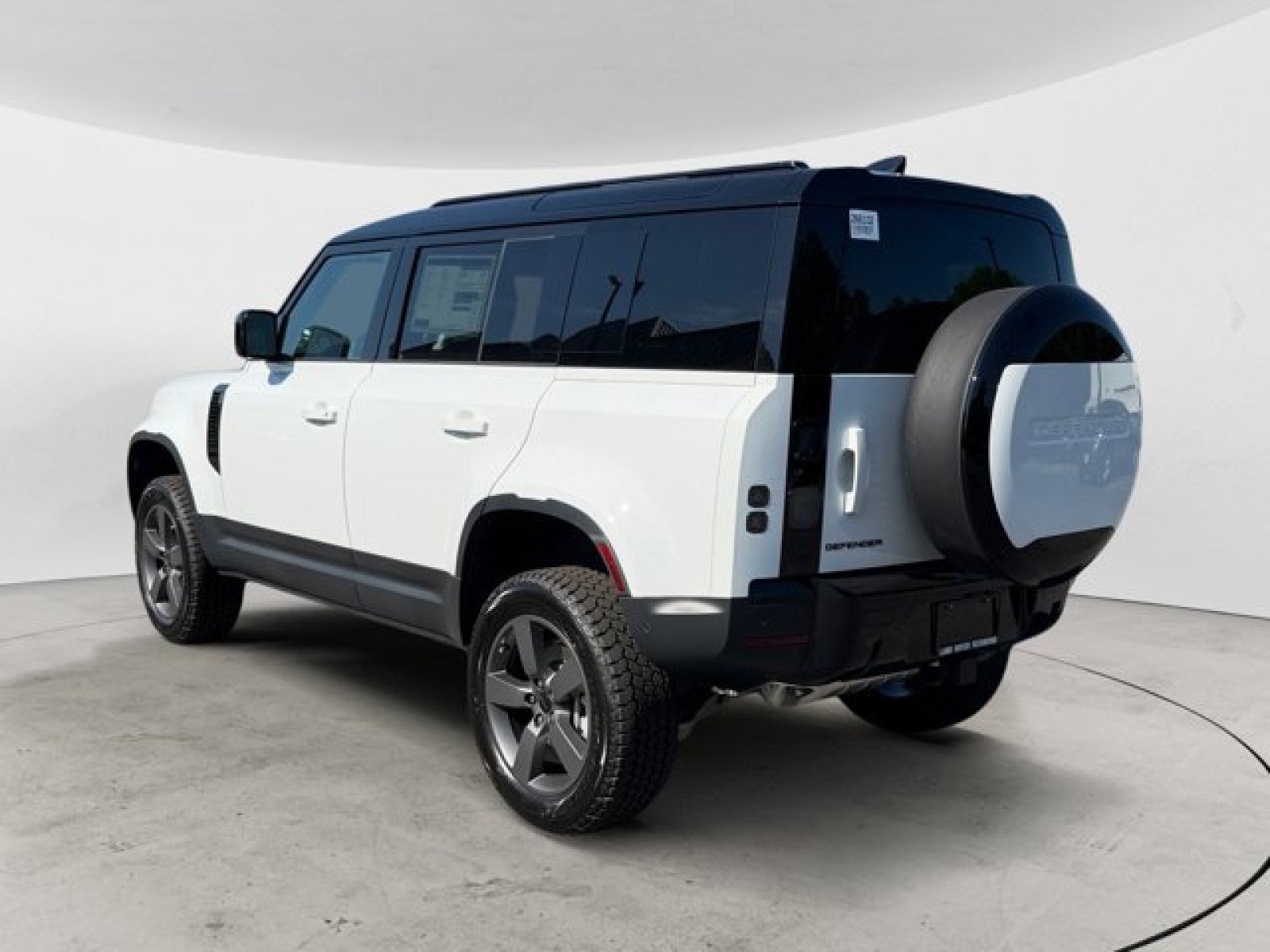 New 2026 Land Rover Defender 110 S AWD/4WD image 6