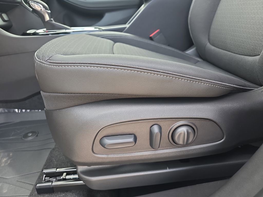 New 2026 Buick Encore GX Preferred w/ Comfort Package image 31