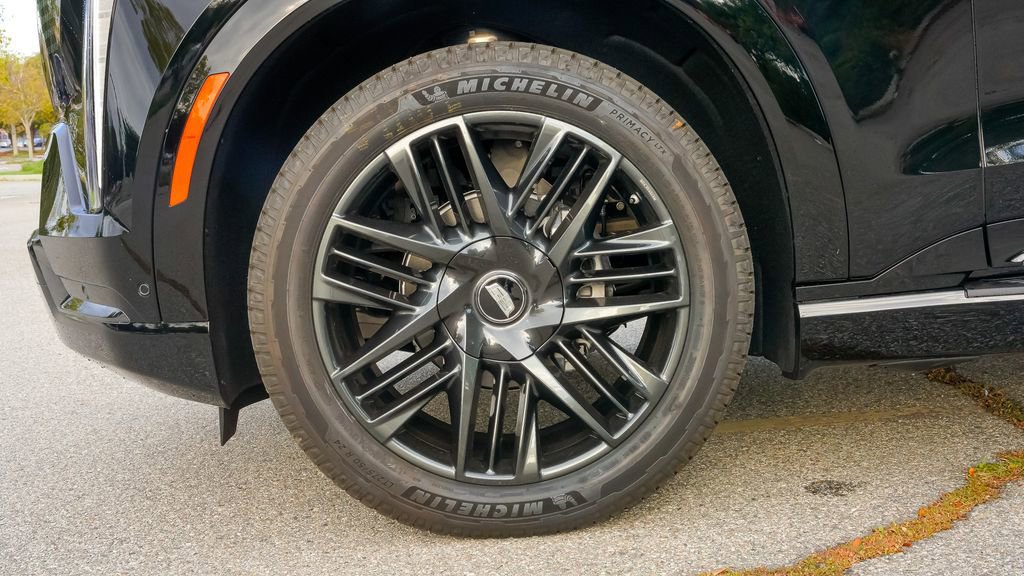 New 2026 Cadillac Escalade IQL Sport 1 w/ LPO, ONYX Package image 9