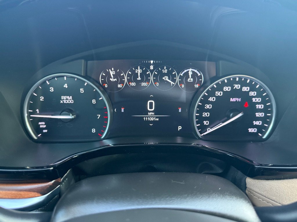 Used 2018 Cadillac XT5 Platinum image 35