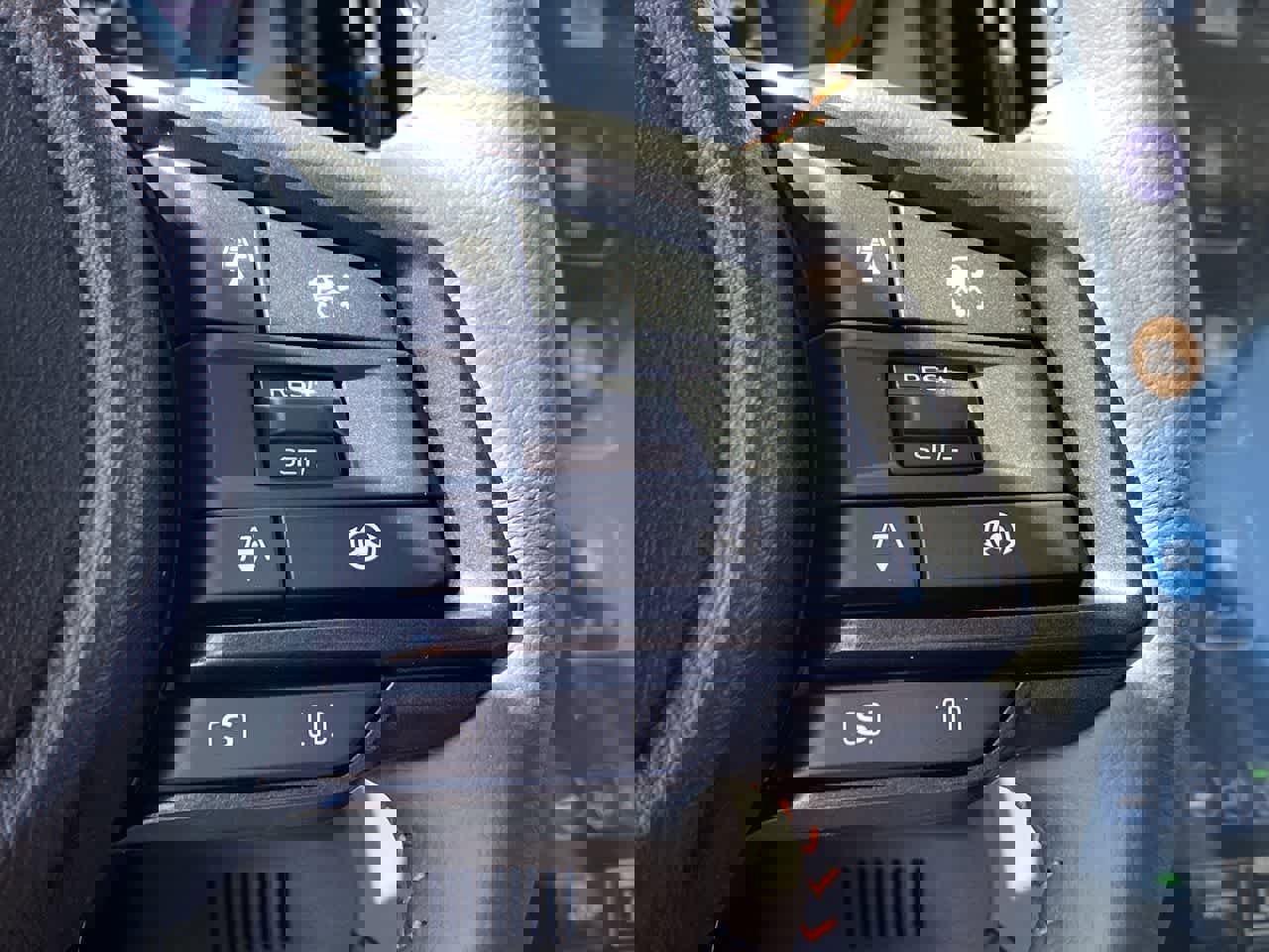 Used 2025 Subaru Crosstrek 2.5i Limited w/ Crosstrek Mirror Package image 24