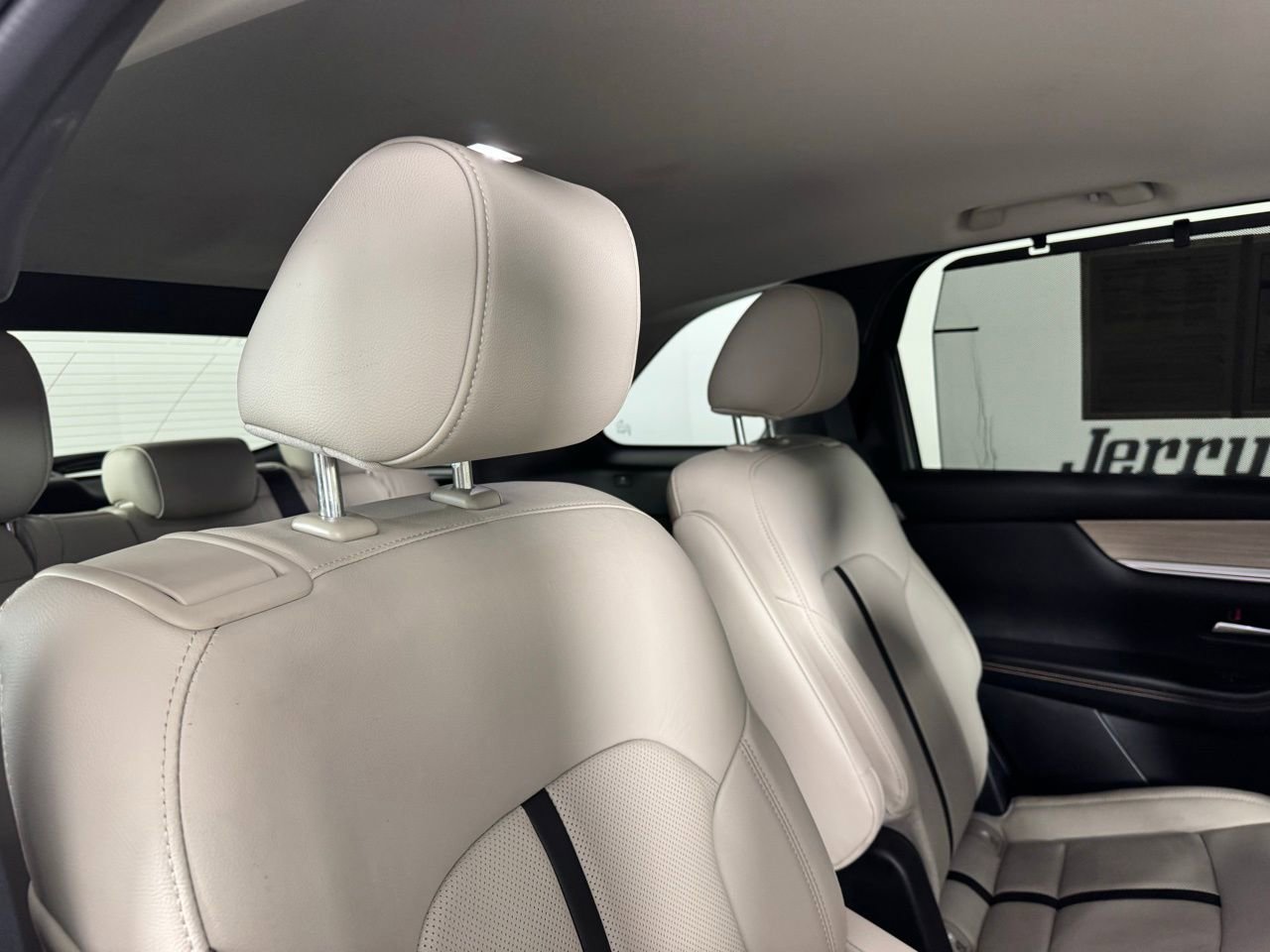 Used 2024 MAZDA CX-90 Plug-In Hybrid w/ Preferred image 26