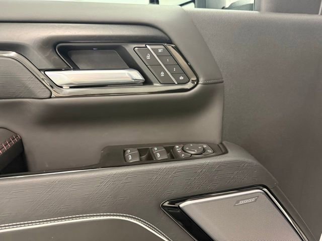 New 2026 GMC Sierra 2500 AT4X w/ LPO, Black Badging Package AWD/4WD image 13