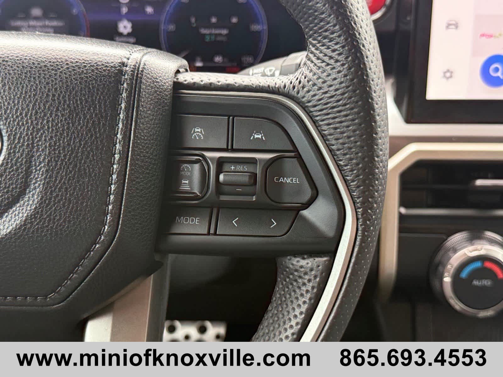 Used 2024 Toyota Tacoma TRD Sport AWD/4WD image 23