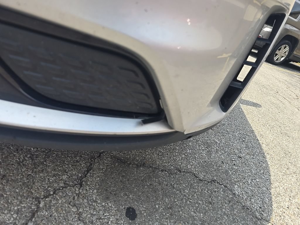 Used 2017 Kia Niro LX FWD image 4