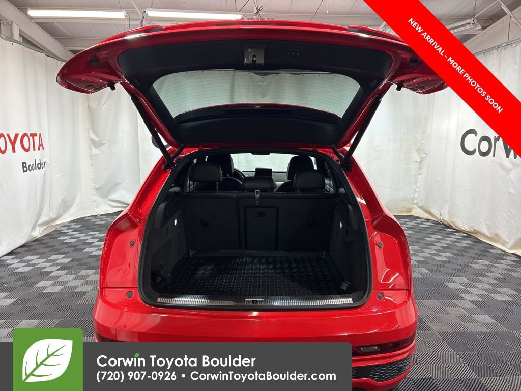 Used 2018 Audi Q3 2.0T Premium Plus w/ Premium Plus Package image 3