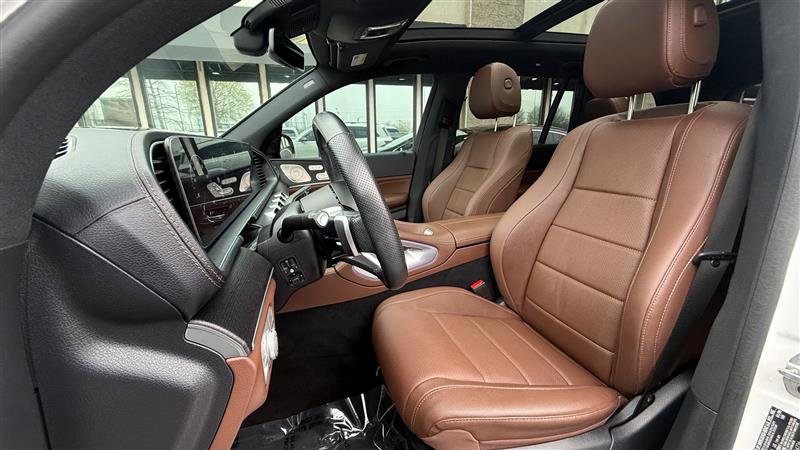 Used 2024 Mercedes-Benz GLS 450 4MATIC w/ AMG Line Exterior image 16