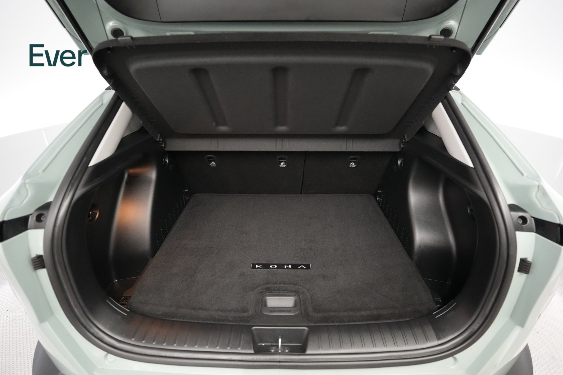 Used 2024 Hyundai Kona SEL FWD image 8