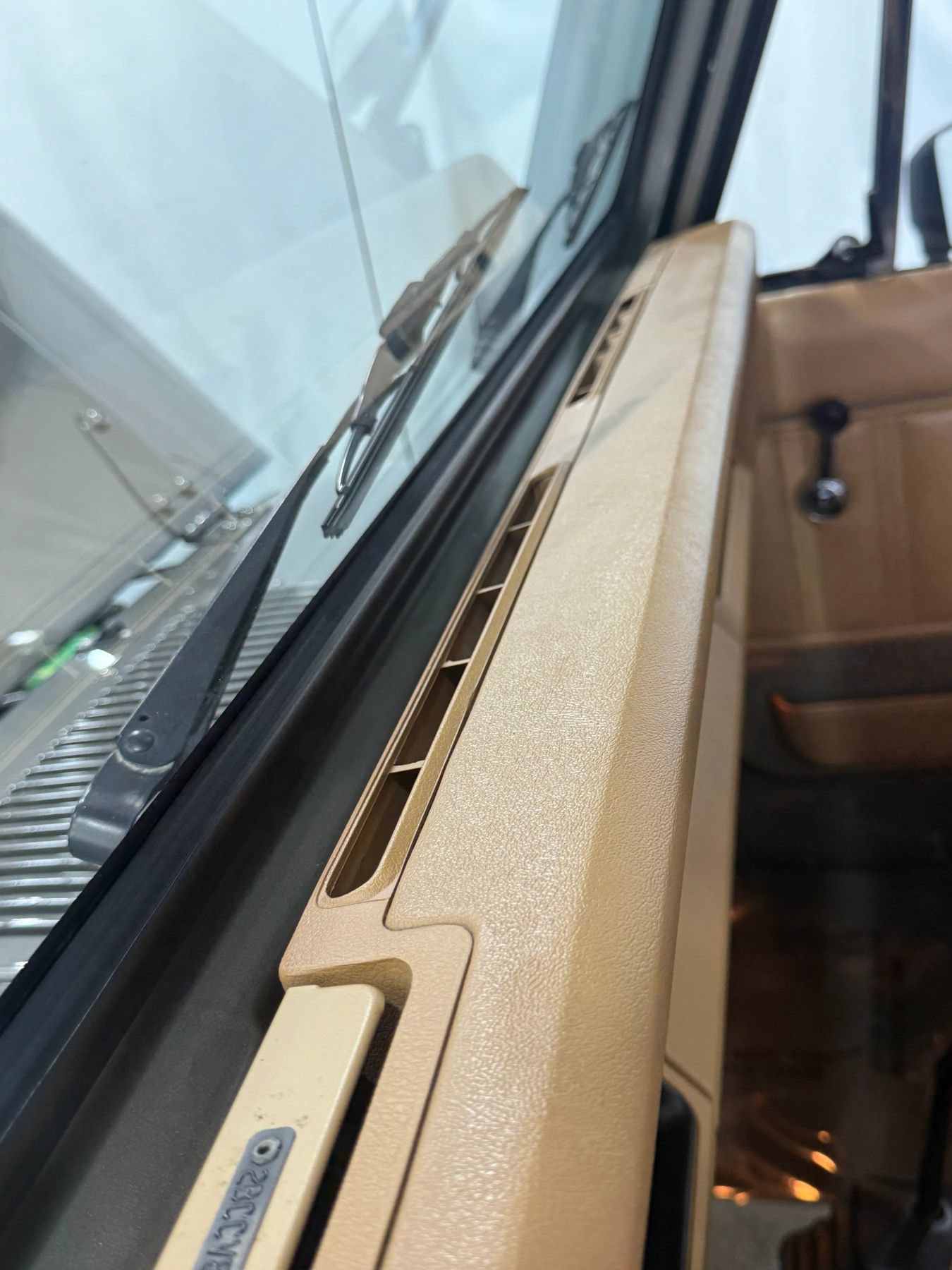 Used 1988 Jeep Wrangler Sahara AWD/4WD image 46