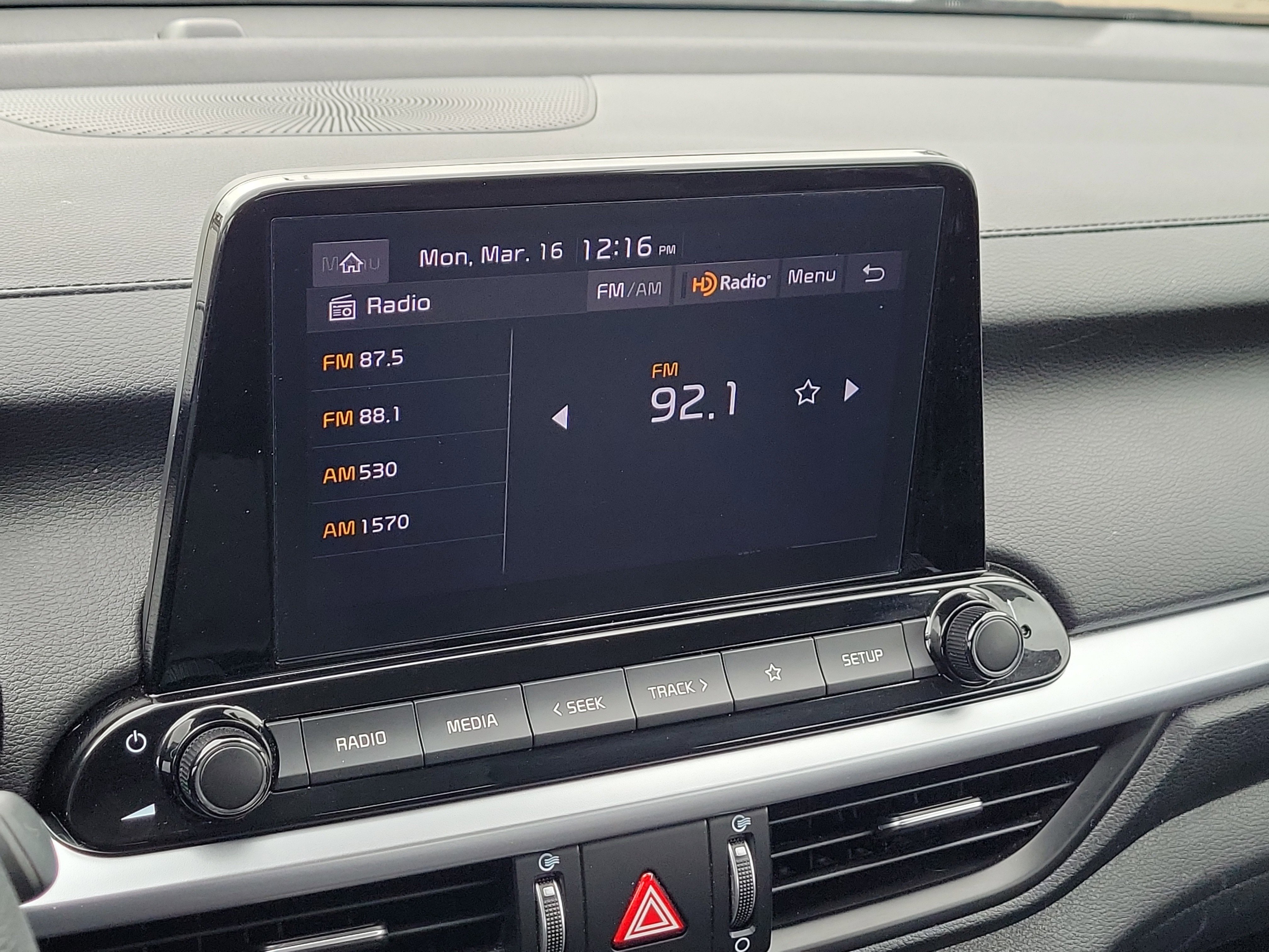 Used 2022 Kia Forte FE image 25