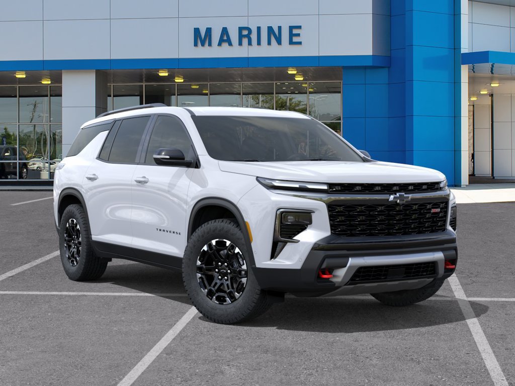 New 2027 Chevrolet Traverse Z71 w/ Enhanced Driving Package AWD/4WD image 7