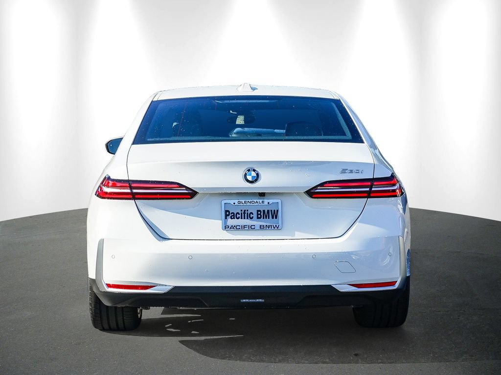 New 2027 BMW 530i w/ Convenience Package RWD image 5