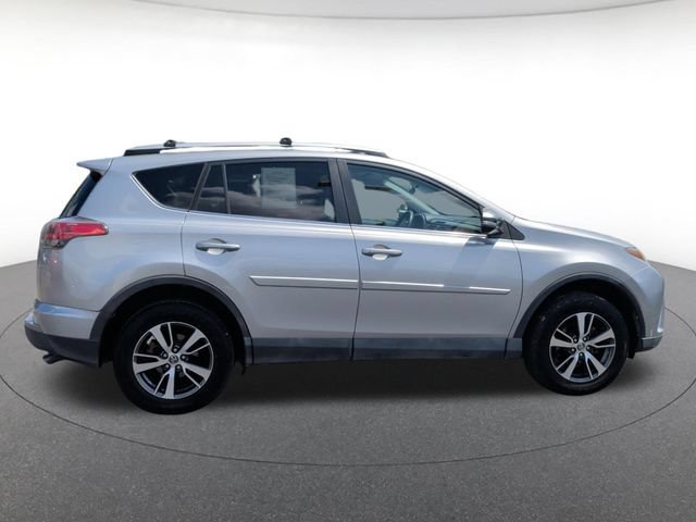 Used 2016 Toyota RAV4 XLE FWD image 6