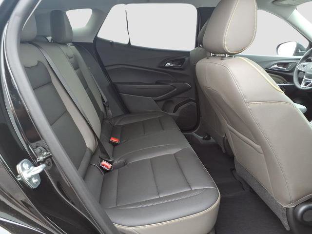 New 2026 Chevrolet Trax ACTIV w/ Driver Confidence Package FWD image 12