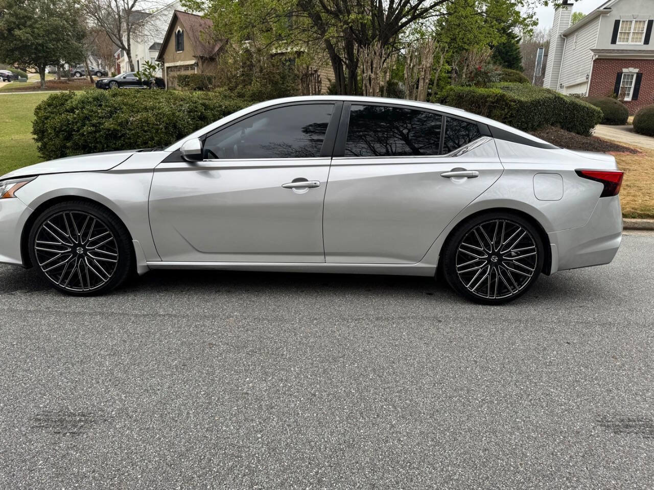 Used 2019 Nissan Altima 2.5 SR image 4