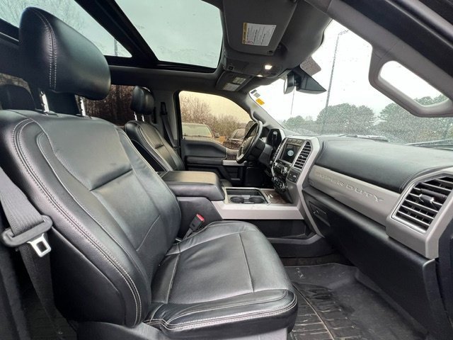 Used 2017 Ford F250 Lariat w/ Lariat Ultimate Package image 14