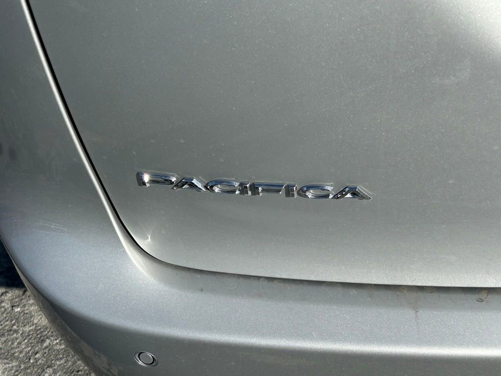 New 2026 Chrysler Pacifica Select image 18
