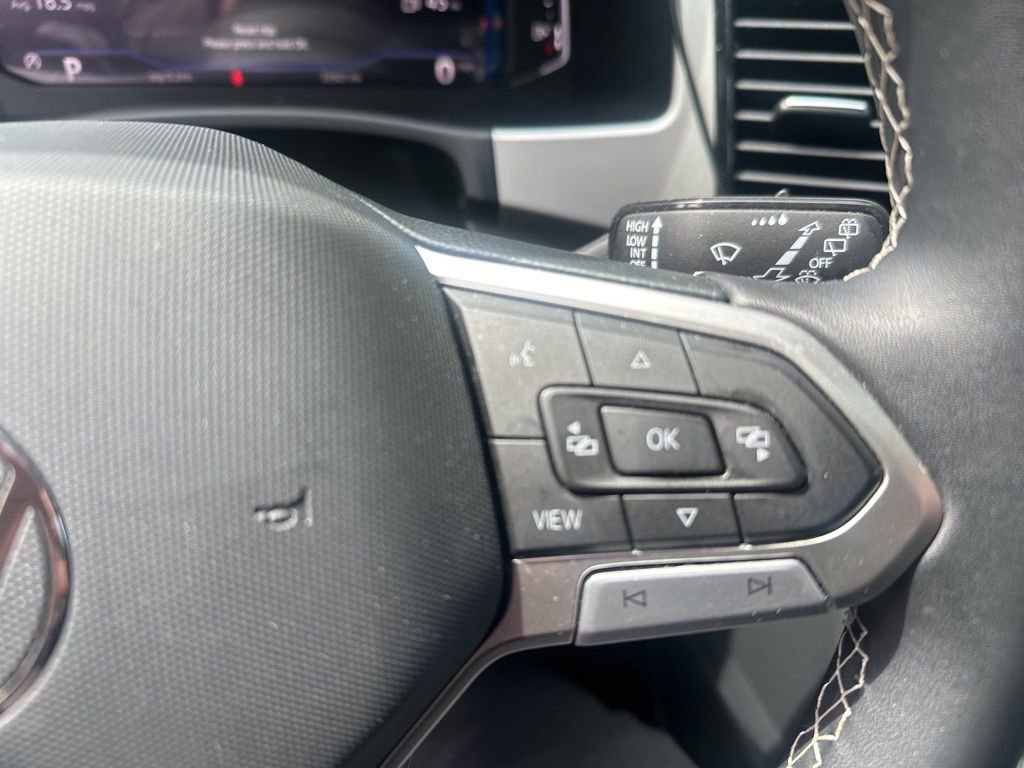 Used 2023 Volkswagen Atlas SE w/ Panoramic Sunroof Package AWD/4WD image 18