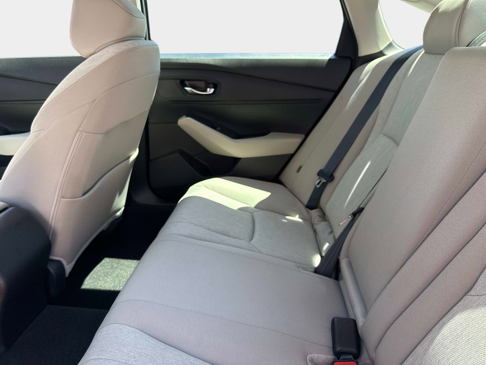 Used 2023 Honda Accord EX image 12