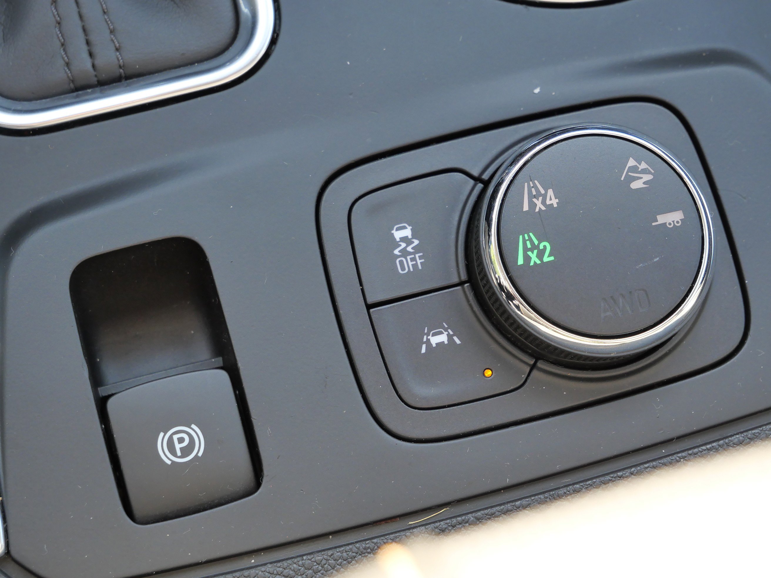 Used 2019 Chevrolet Traverse Premier w/ Redline Edition image 28