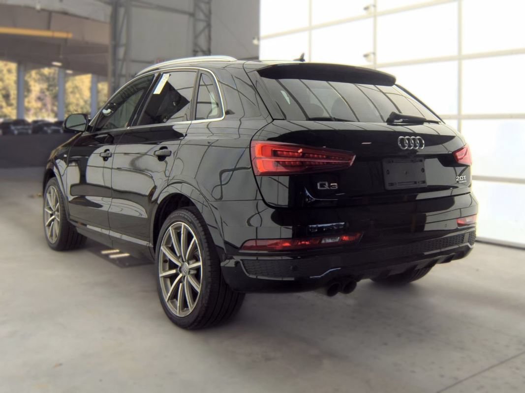 Used 2018 Audi Q3 2.0T Premium Plus w/ Premium Plus Package AWD/4WD image 2