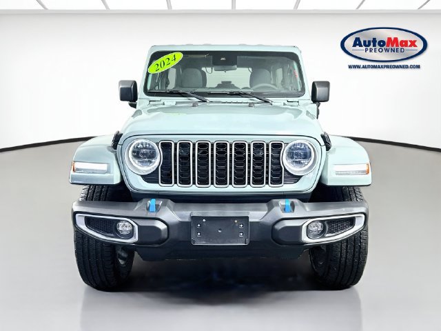 Used 2024 Jeep Wrangler Unlimited Sahara AWD/4WD image 6