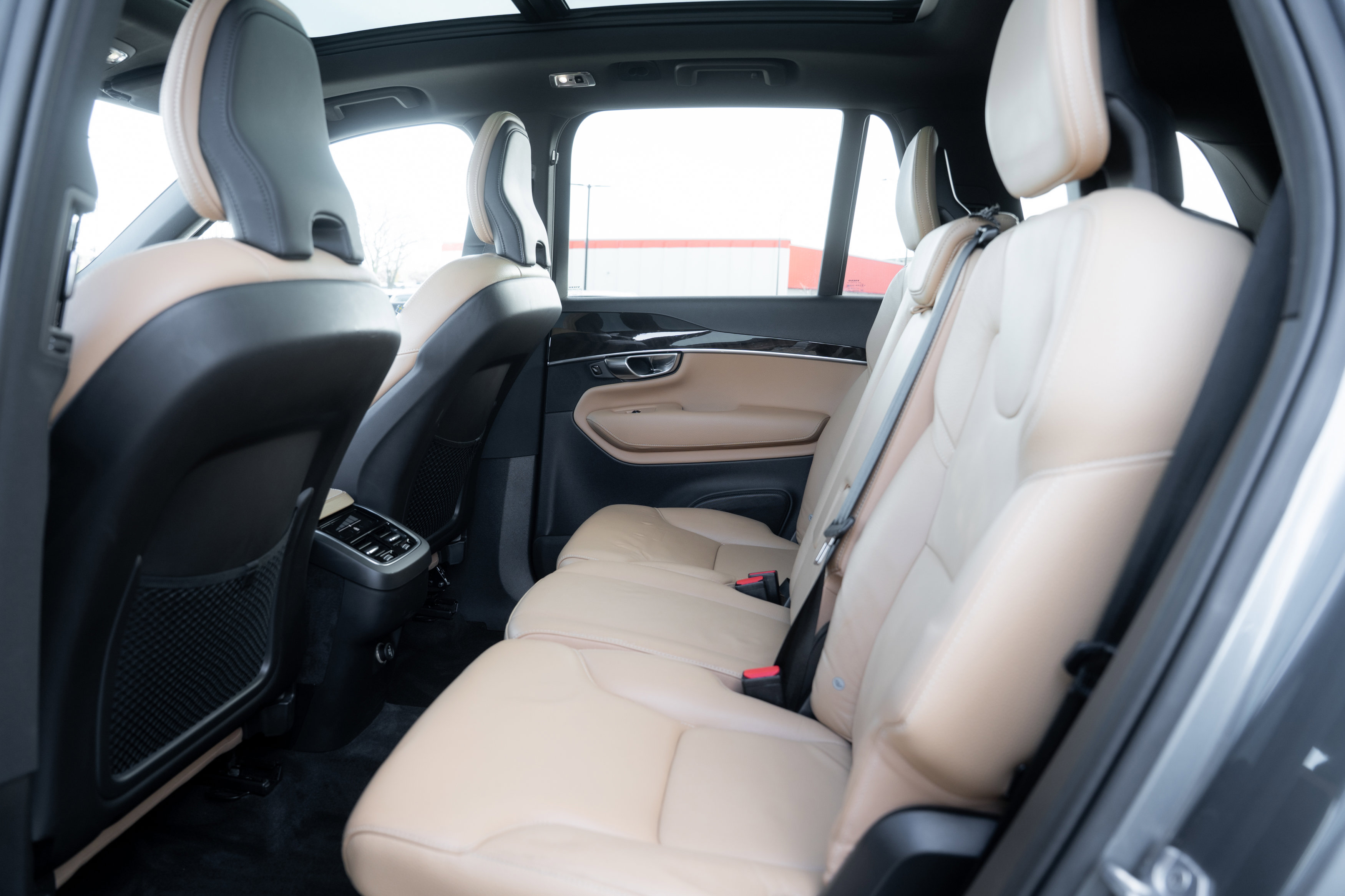 Used 2019 Volvo XC90 T6 Momentum image 25