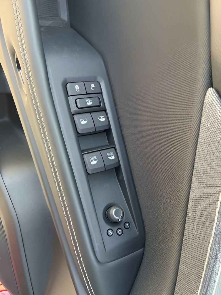 New 2026 Jeep Cherokee Laredo AWD/4WD image 14