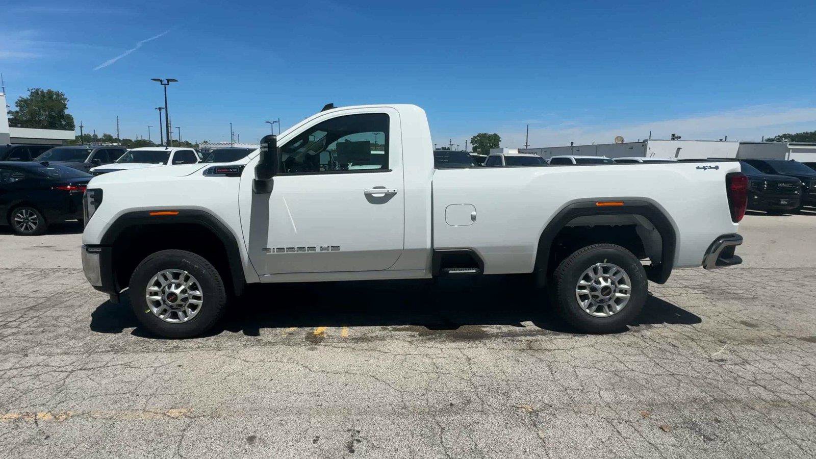 New 2026 GMC Sierra 2500 SLE AWD/4WD image 5