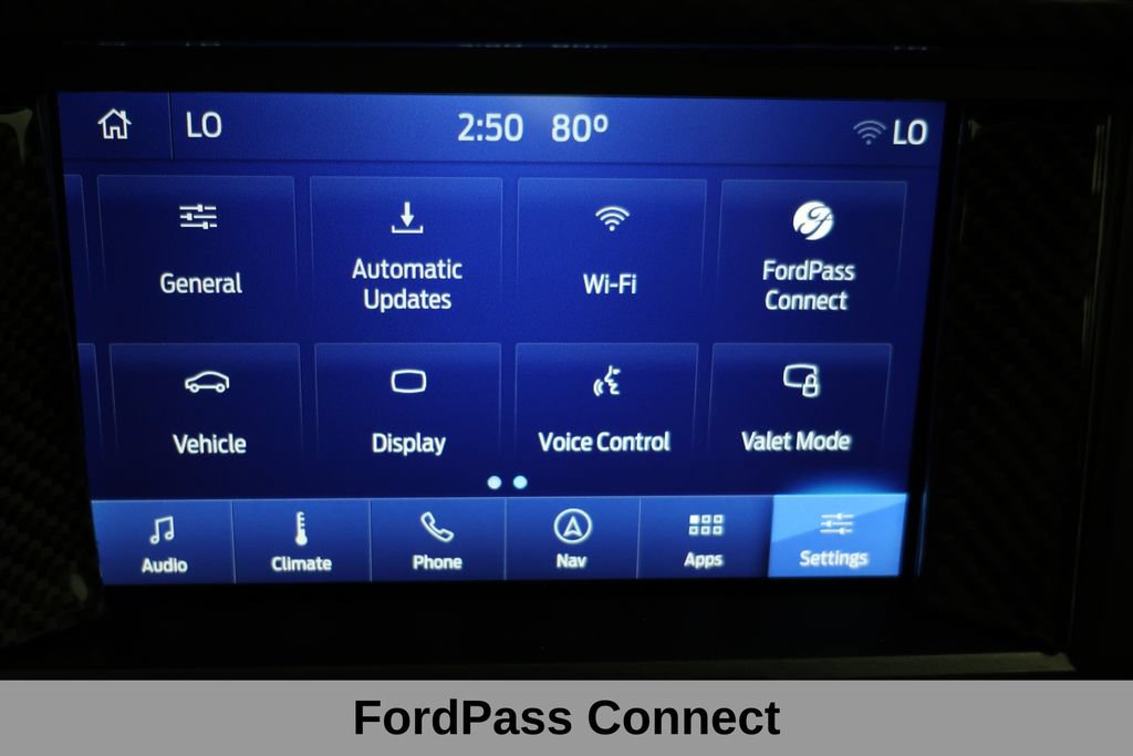 Used 2022 Ford Mustang Shelby GT500 w/ Carbon Fiber Track Pack RWD image 36