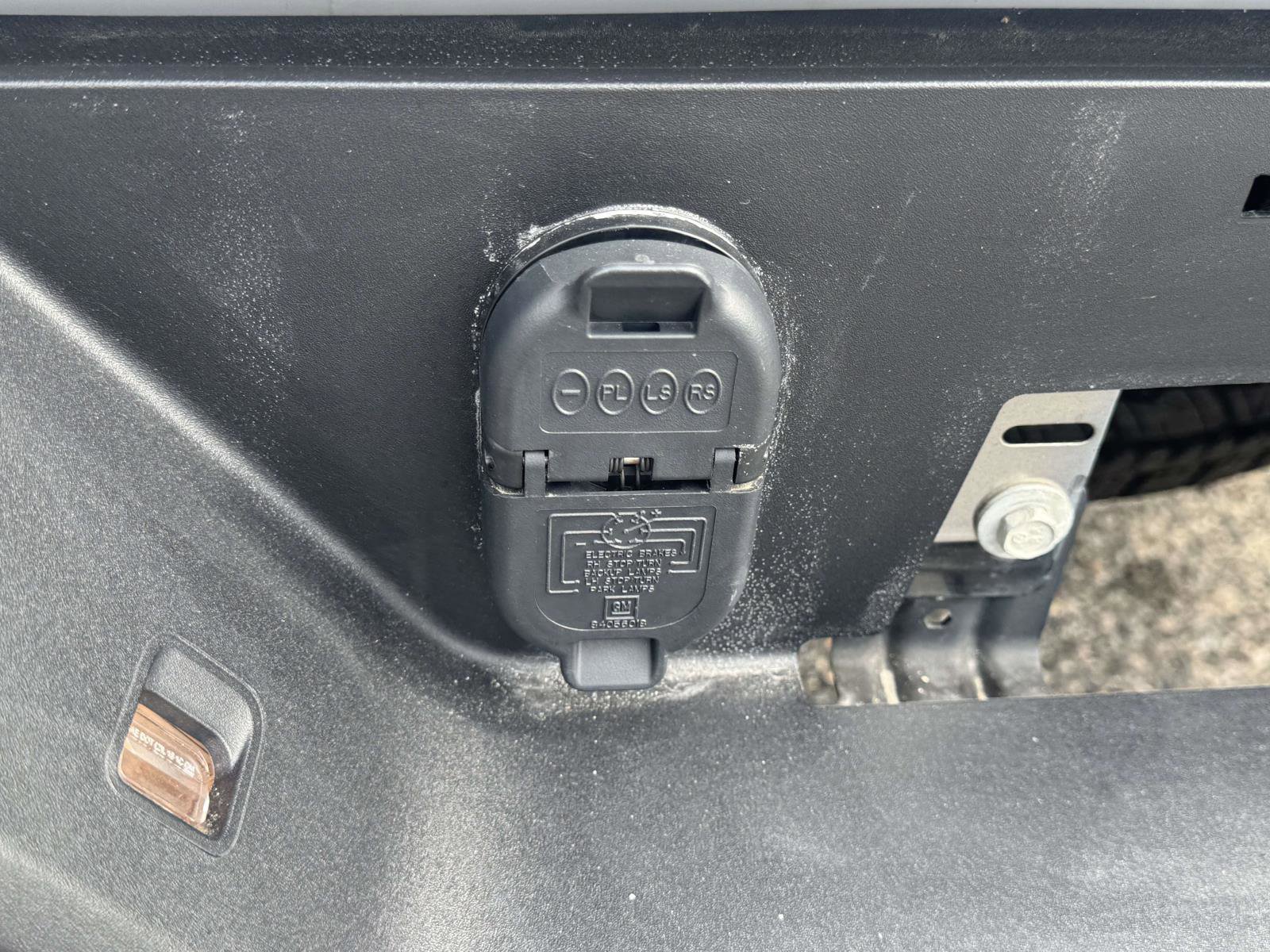 Used 2025 Chevrolet Silverado 1500 W/T image 14