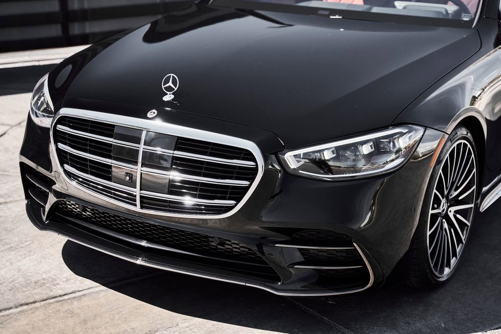 Used 2023 Mercedes-Benz S 580 4MATIC Sedan image 6