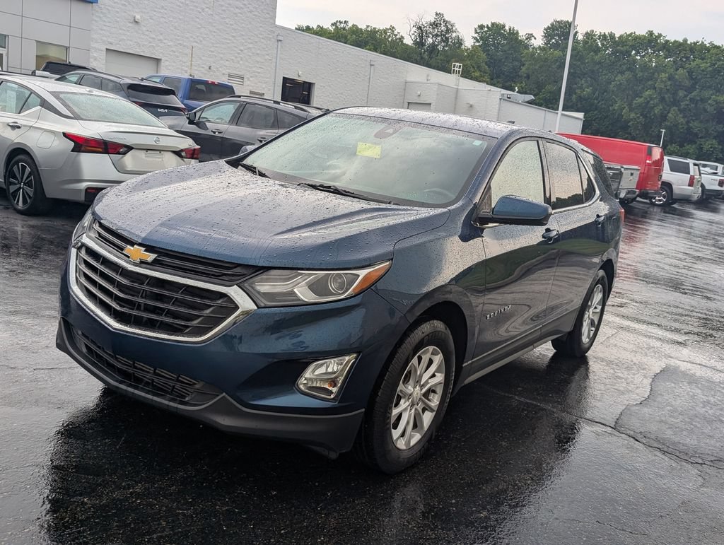 Used 2020 Chevrolet Equinox LT w/ Driver Convenience Package AWD/4WD image 3