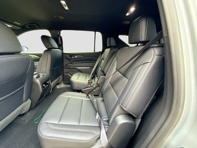 New 2026 Chevrolet Traverse LT image 25