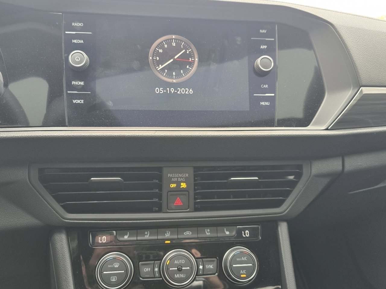 Used 2022 Volkswagen Jetta SEL FWD image 29