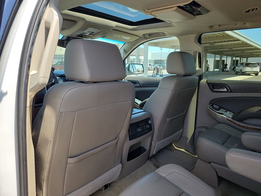 Used 2017 Chevrolet Suburban Premier image 12