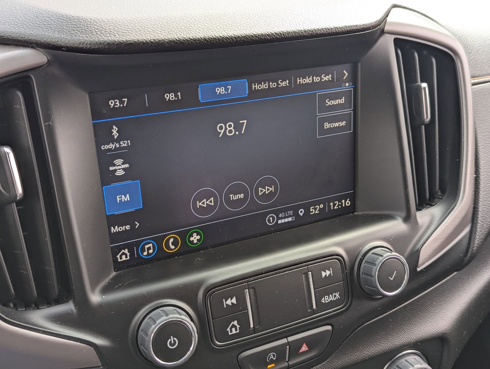 Used 2023 GMC Terrain AT4 image 14