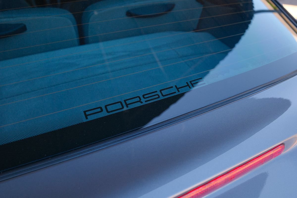 Used 2004 Porsche 911 Carrera RWD image 44