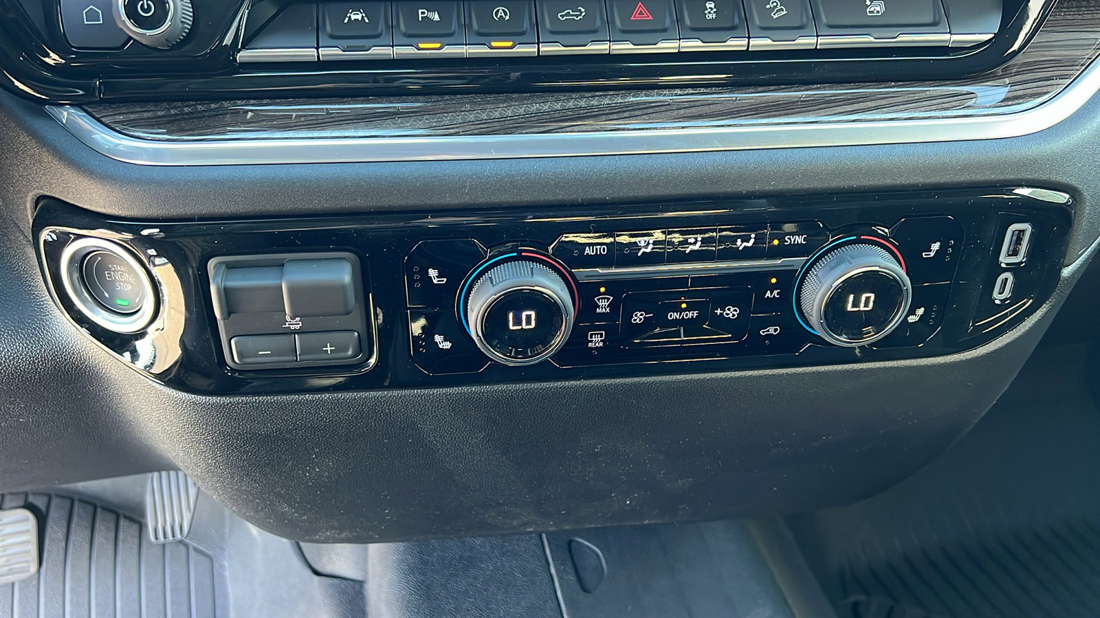 New 2026 Chevrolet Silverado 1500 LT w/ All Star Edition Plus image 21