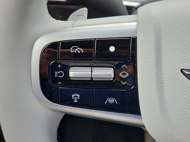 New 2026 Genesis GV70 2.5T Advanced AWD/4WD image 12