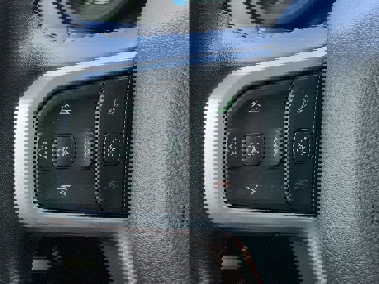 Used 2022 RAM 1500 Big Horn image 23