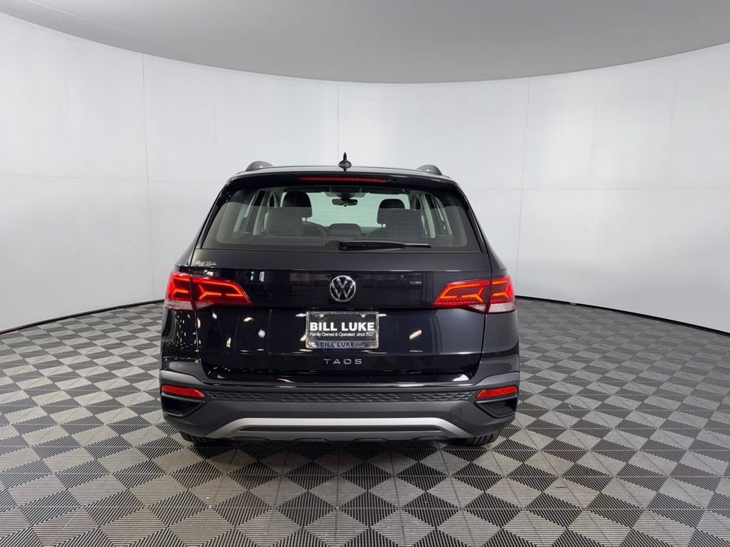 Used 2024 Volkswagen Taos S FWD image 8