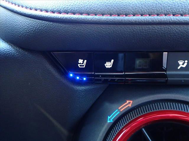 Used 2023 Chevrolet Blazer RS w/ Driver Confidence II Package image 21